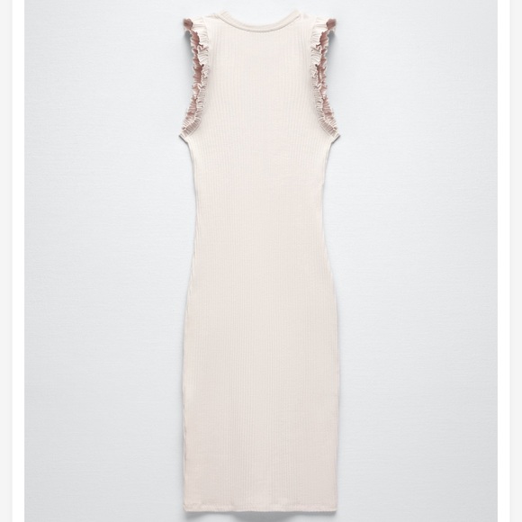 Zara Ruffled Ribbed Dress - Picture 3 of 9